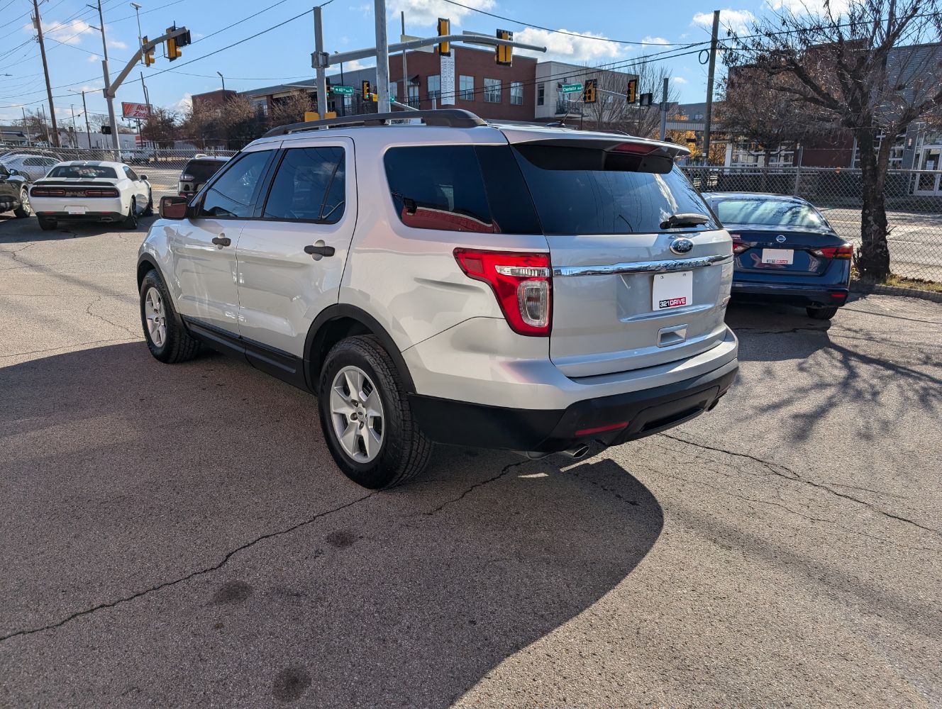 2014 Ford Explorer Base photo 8