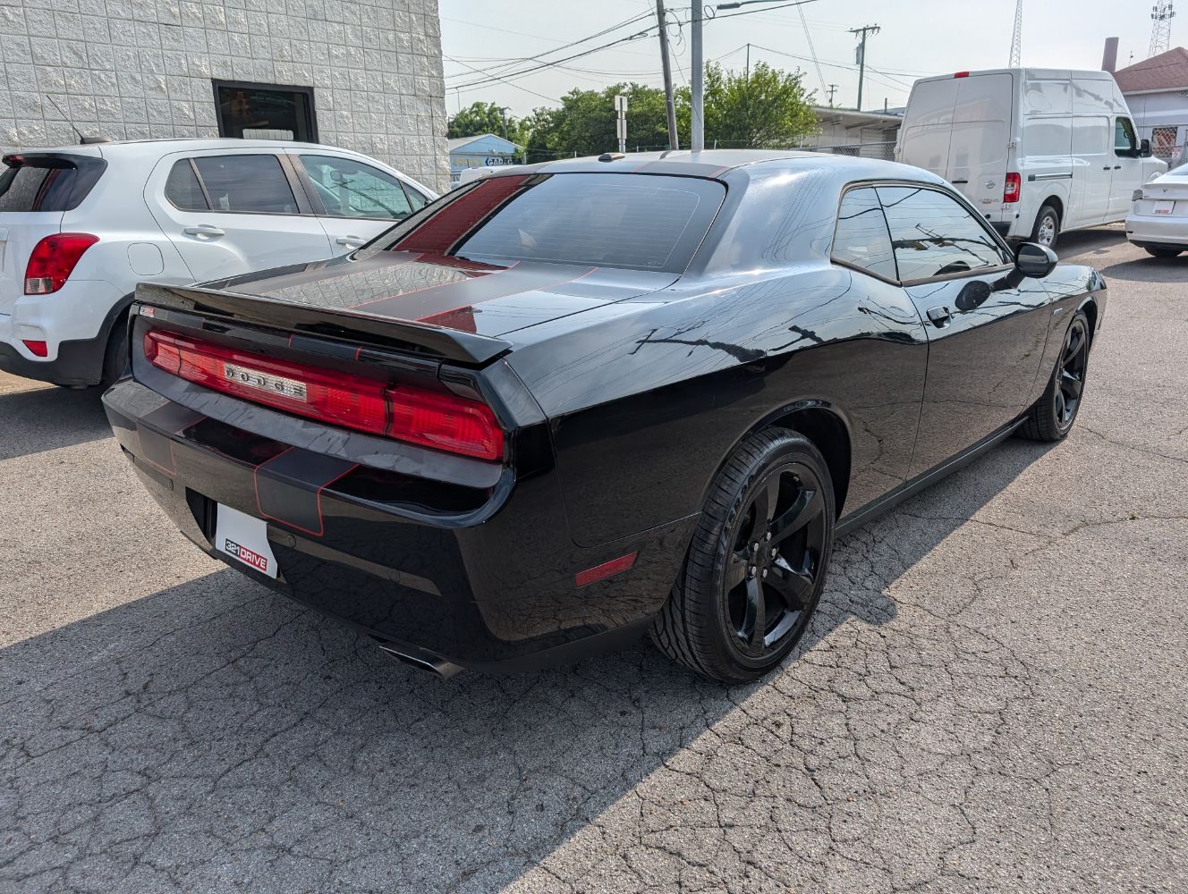 2014 Dodge Challenger R/T photo 4
