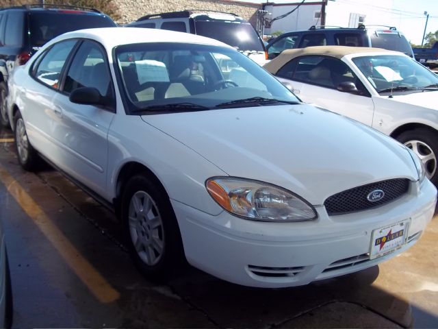 Dollar rent car ford taurus #5