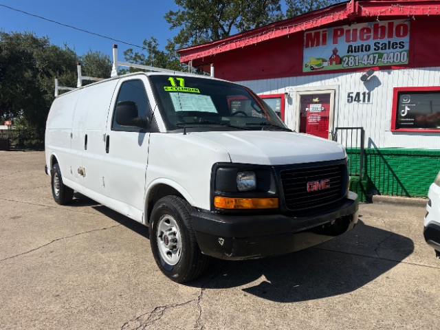 2017 GMC Savana Cargo Work Van's photo