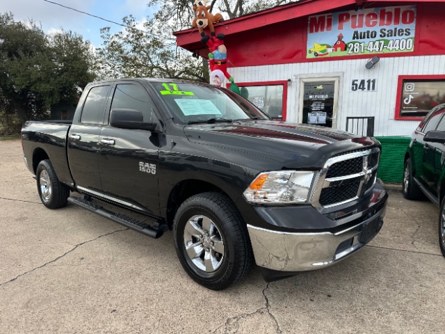 2017 RAM Ram 1500 Pickup SLT's photo