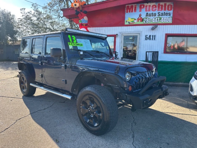 2013 Jeep Wrangler Unlimited Sahara's photo