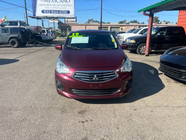 2019 Mitsubishi Mirage G4 ES's photo