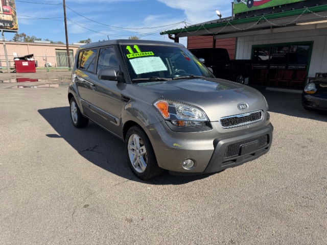 2011 Kia Soul Base's photo